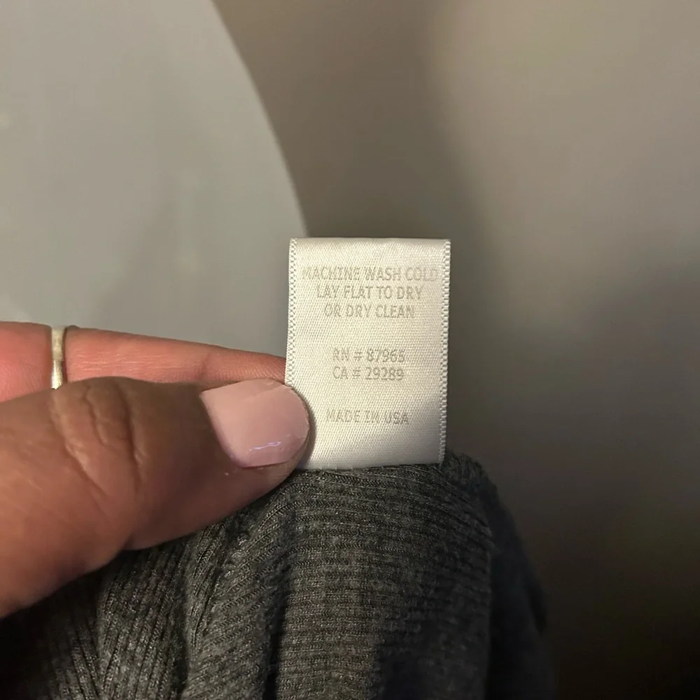 Sen Gray Off-Shoulder Long Sleeve Top - super soft ribbed split sleeve - Picture 9 of 11